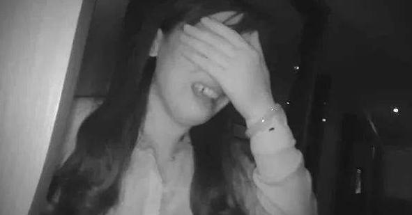 100人里就有20人中招，清洁不到位导致脸上冒虫，毛孔需要早清洁