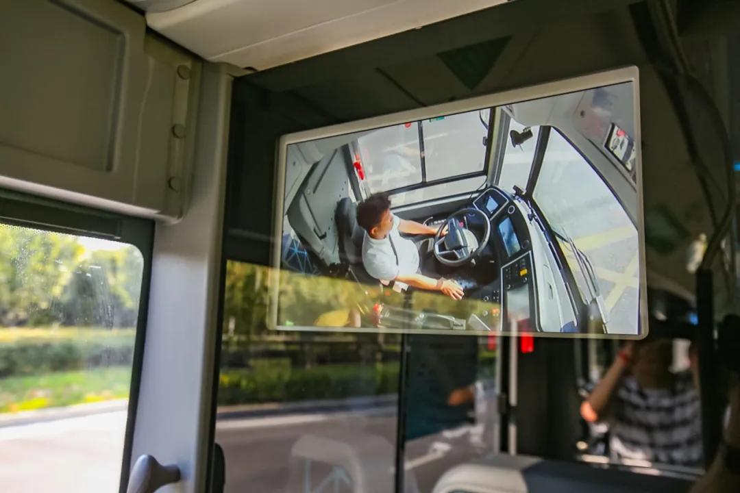 宇通5g智能无人公交巴士,宇通智能无人驾驶公交车投入市场