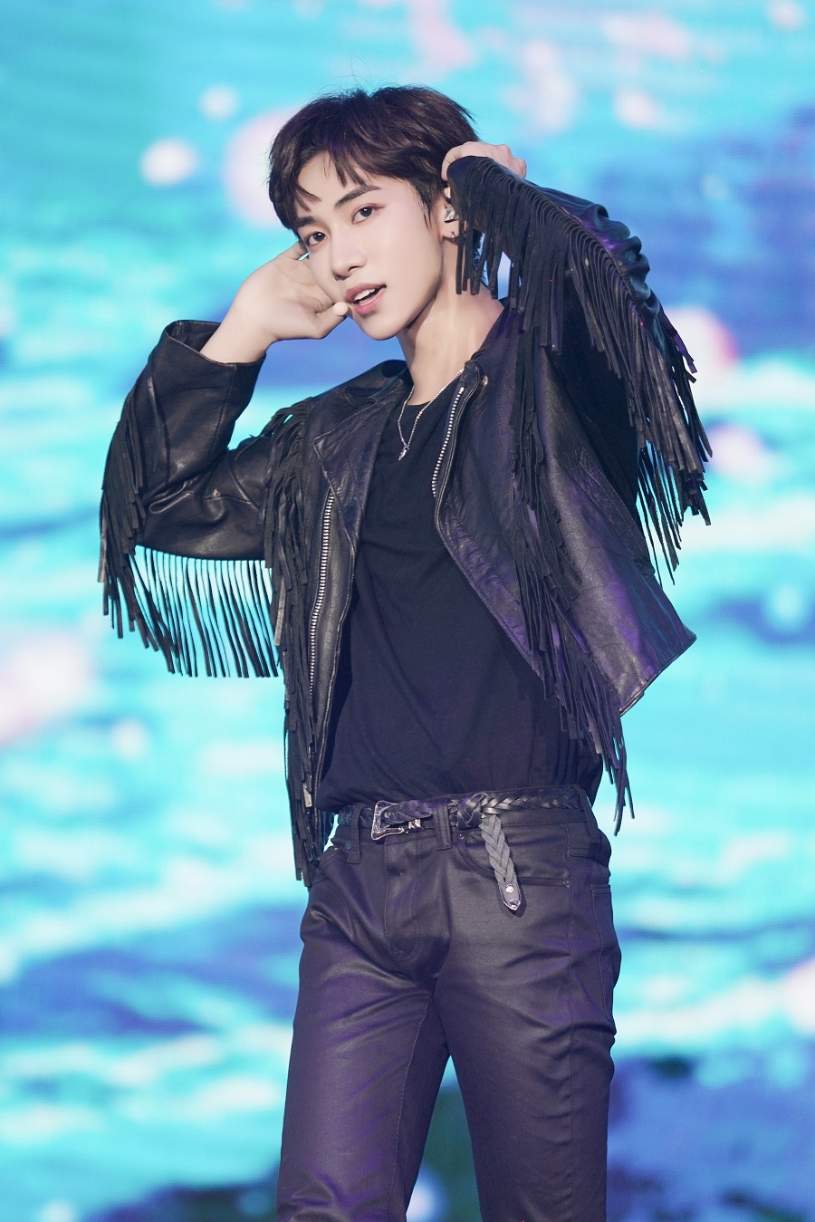 乐华七子next天津演唱会自我介绍,乐华七子next二巡迎海外