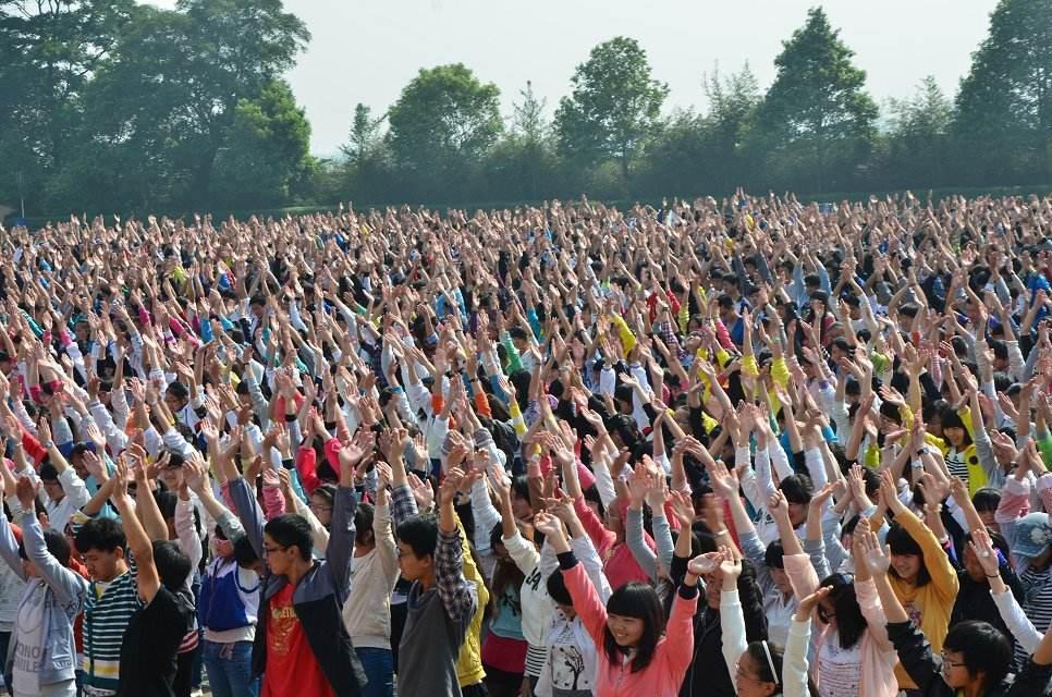 累到面无表情！世界上没有真正的感同身受，高三的你如何缓解压力