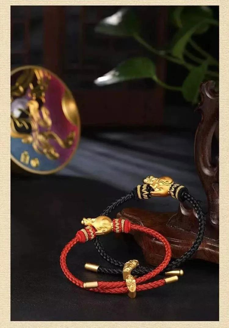 千年珠宝虎头玛瑙手串,老凤祥足金貔貅黑曜石手串