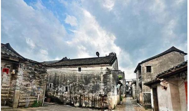 深圳沙湾古镇旅游攻略,广东一日游沙湾古镇