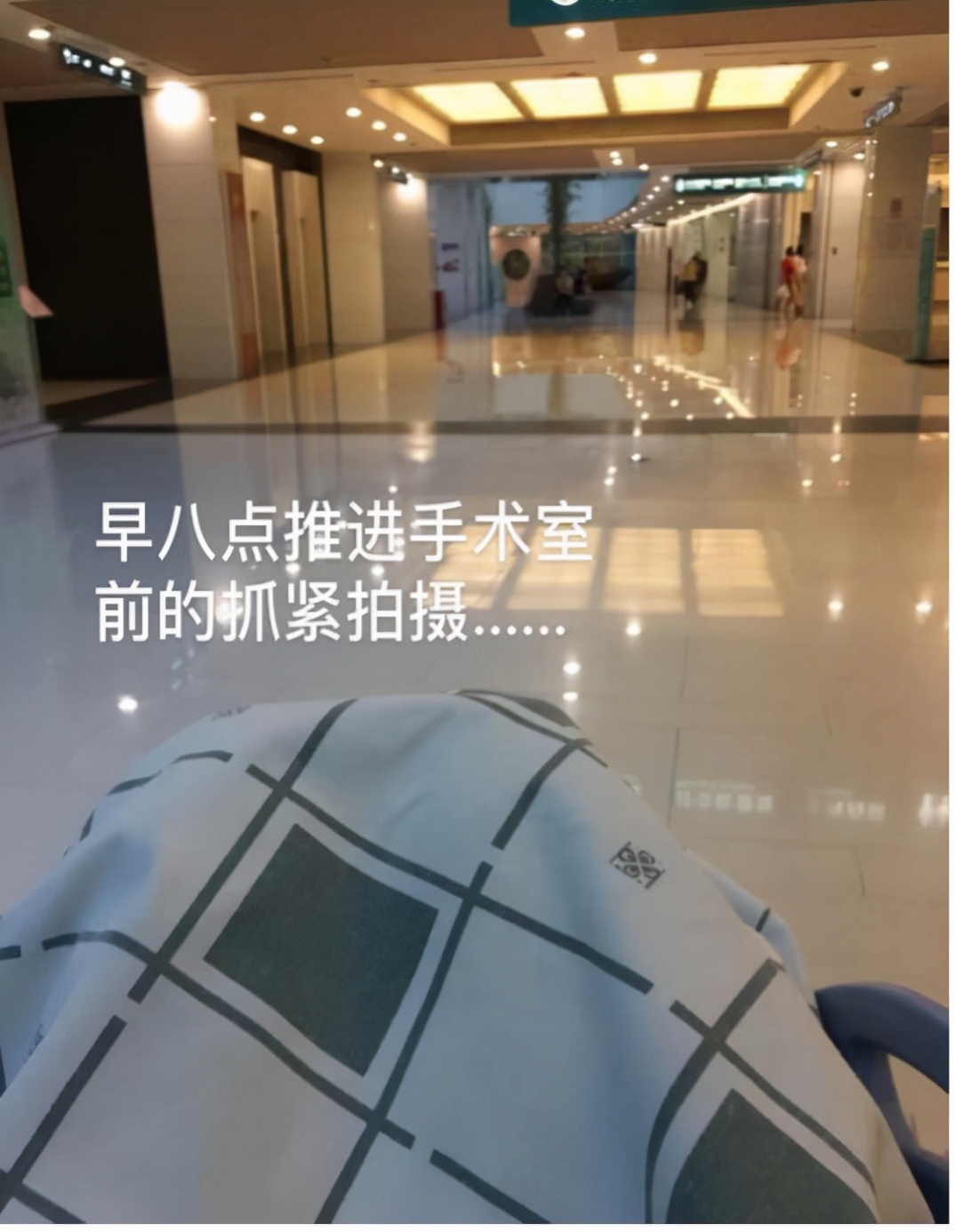 平躺感觉腰只有一边受力,平躺骨盆疼痛抬不起腿