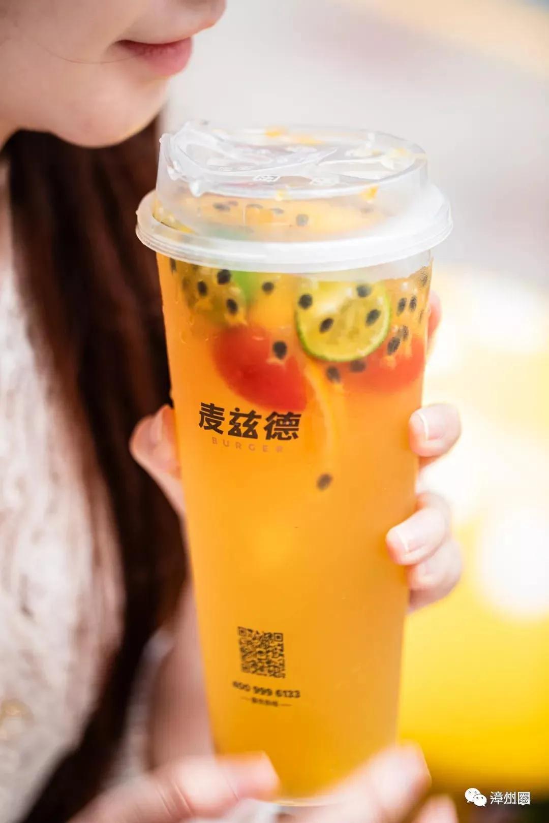 吃过万达金街这家爆火的德式手工汉堡店，满脑子都是再来一次