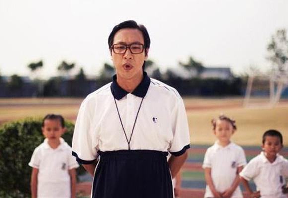 周星驰电影中的眼镜男,周星驰电影的小人物让人记忆深刻