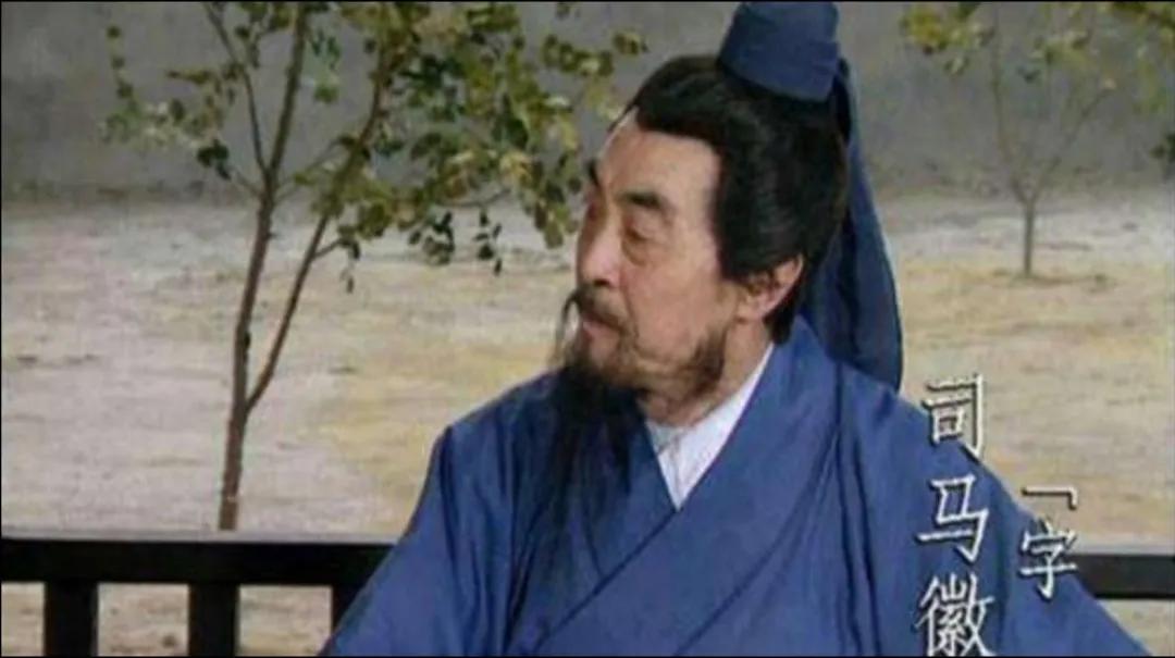 刘备三顾茅庐请诸葛亮出山下句,诸葛亮为什么要刘备三顾茅庐出山