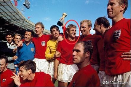 博比查尔顿见证鲁尼,鲍比查尔顿英格兰历史第一人