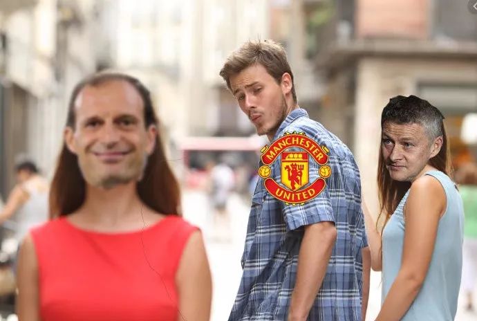 博格巴偶遇梅西,博格巴看到小黑