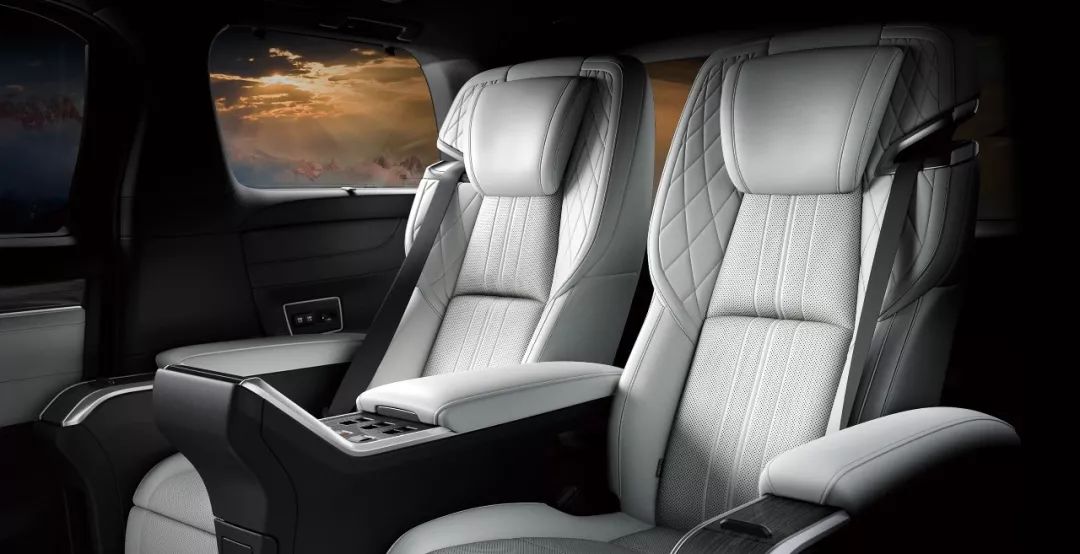 可能竞拍，才是雷克萨斯LM的正确卖车方式