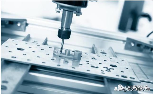 做数控技术员有没有前途,数控技术进厂工资