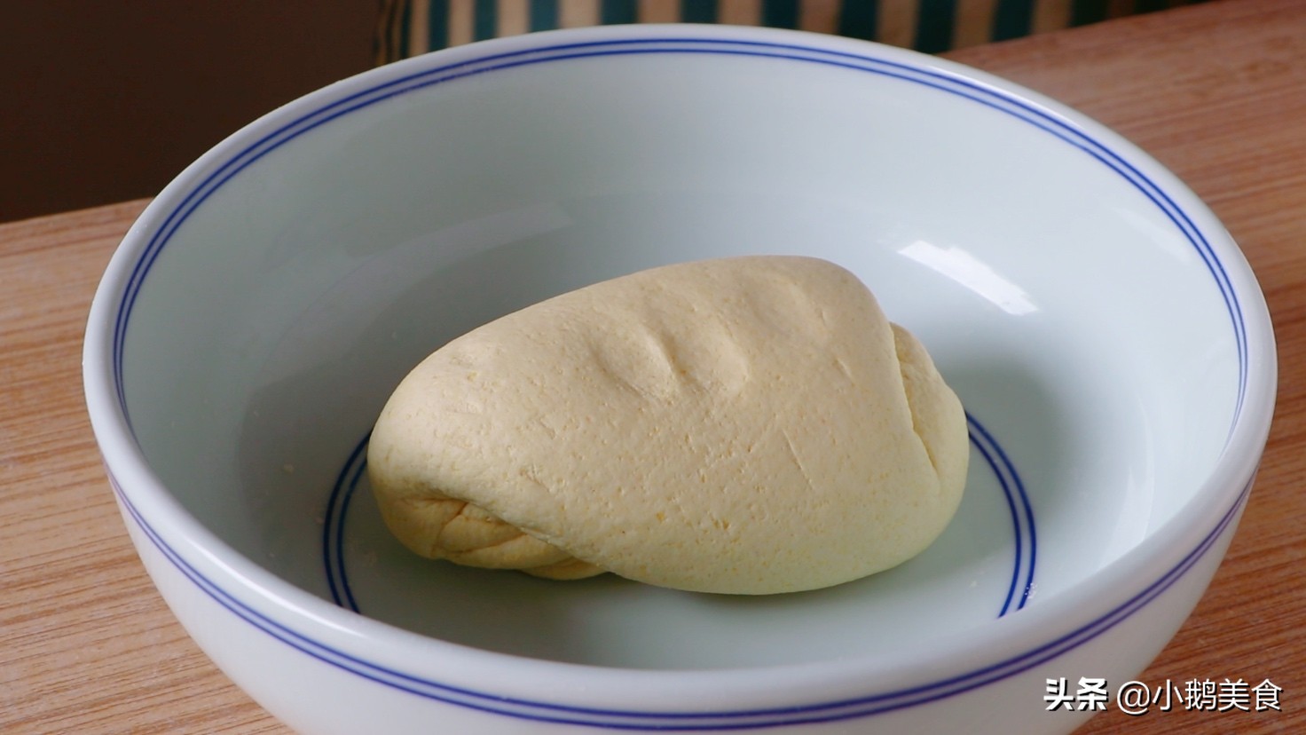烙饼又软又不硬的做法,烙饼又干又硬的原因
