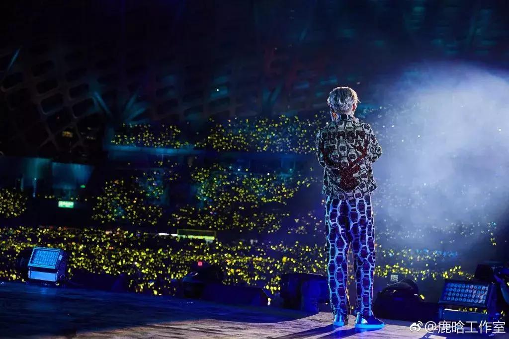 鹿晗的逆袭之路,从流量到天王巨星