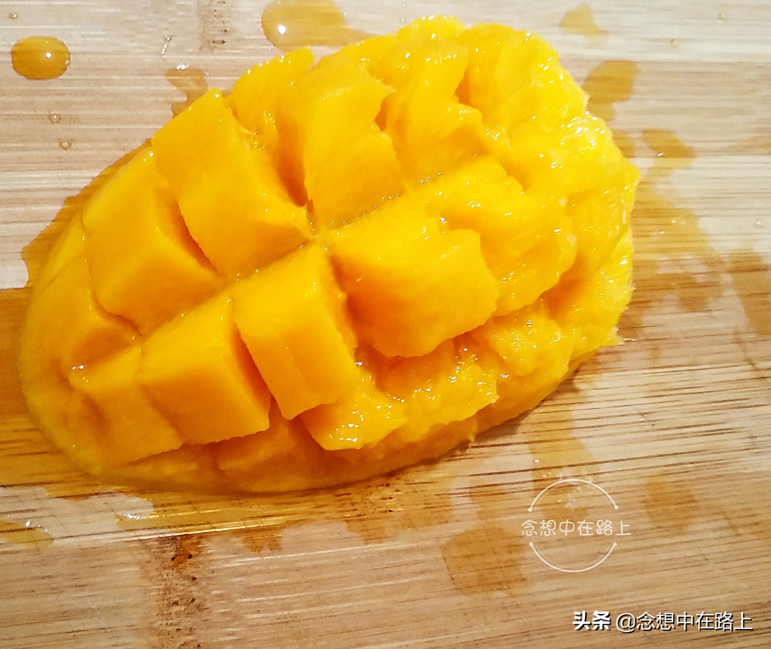 芒果该怎么切才好,如何切芒果更好吃又更方便