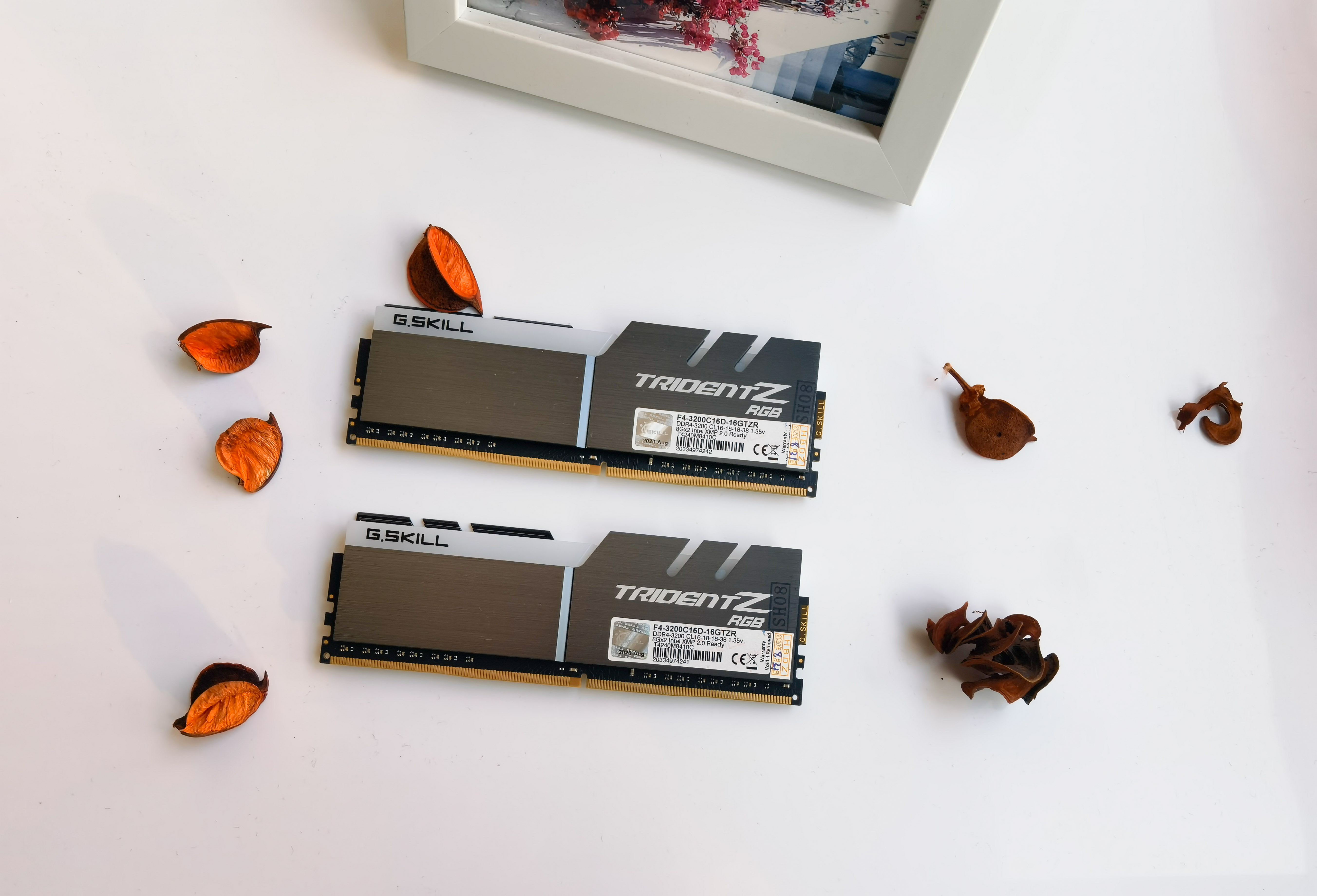 8g双通道和16g单通道内存区别大吗,13700内存单通道和双通道差别大吗