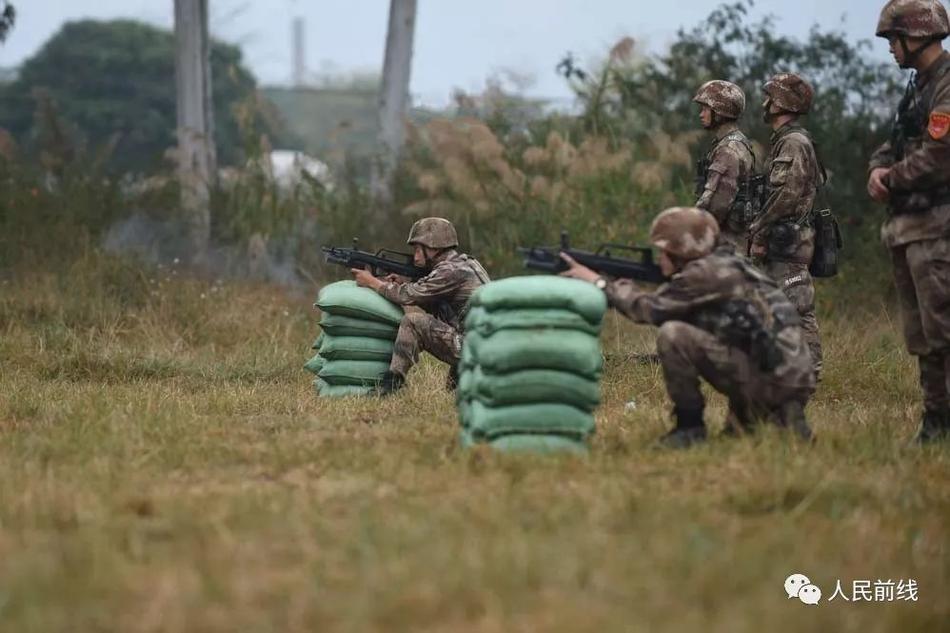 解放军现役装备的多管榴弹发射器,俄罗斯榴弹发射器特种部队