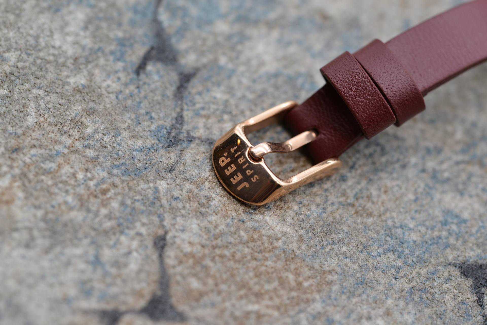 jeep智能小红表怎么样,jeep智能白色表