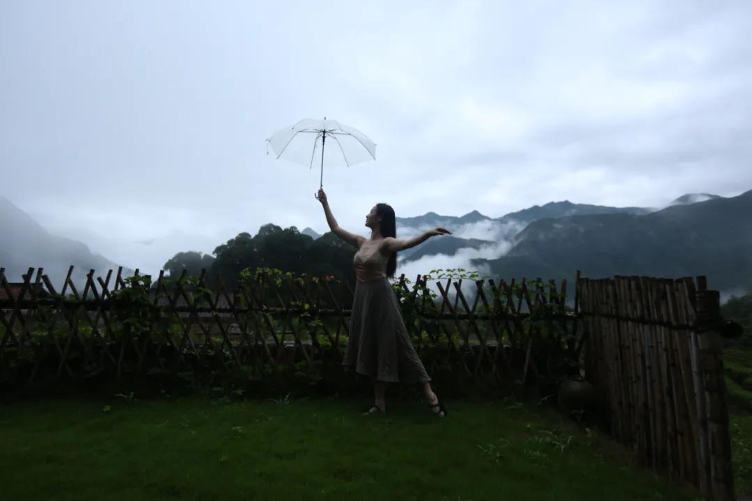 睡进云端，手触星辰，来遂昌过几天诗意的山居生活！