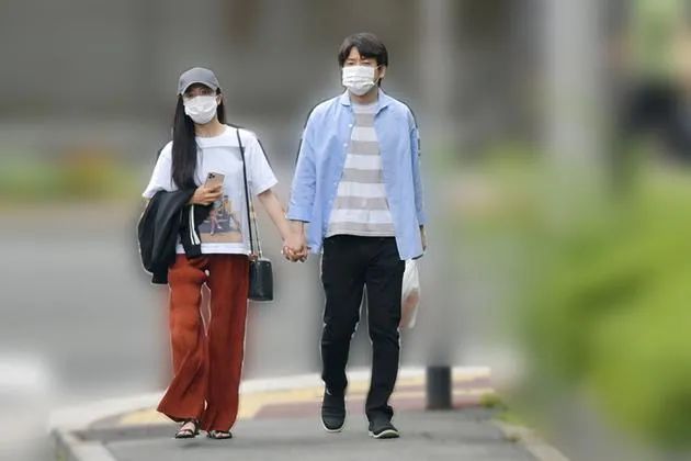 收入50亿赞助J联赛的漫画家，也是脚踩3条船的时间管理大师