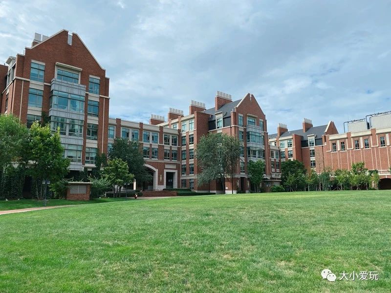 在北京上私校的孩子一年花多少钱？我们采访了四位妈妈，深度揭秘