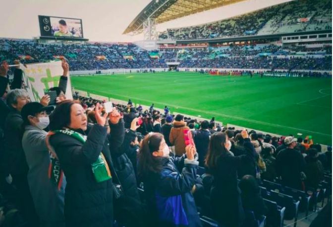 日本队强势夺冠,日本队赢的原因