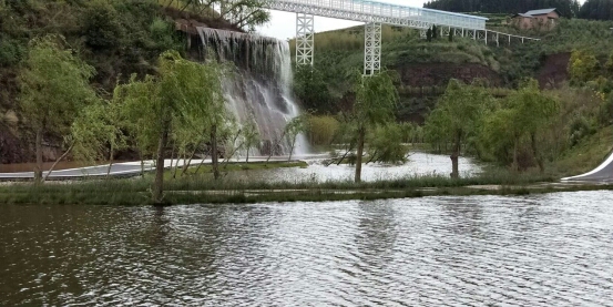 鍏嬩緷榛戠伀鎶婅妭绡濈伀鏅氫細,鍏嬩緷榛戠伀鎶婅妭鐜板満鐩存挱