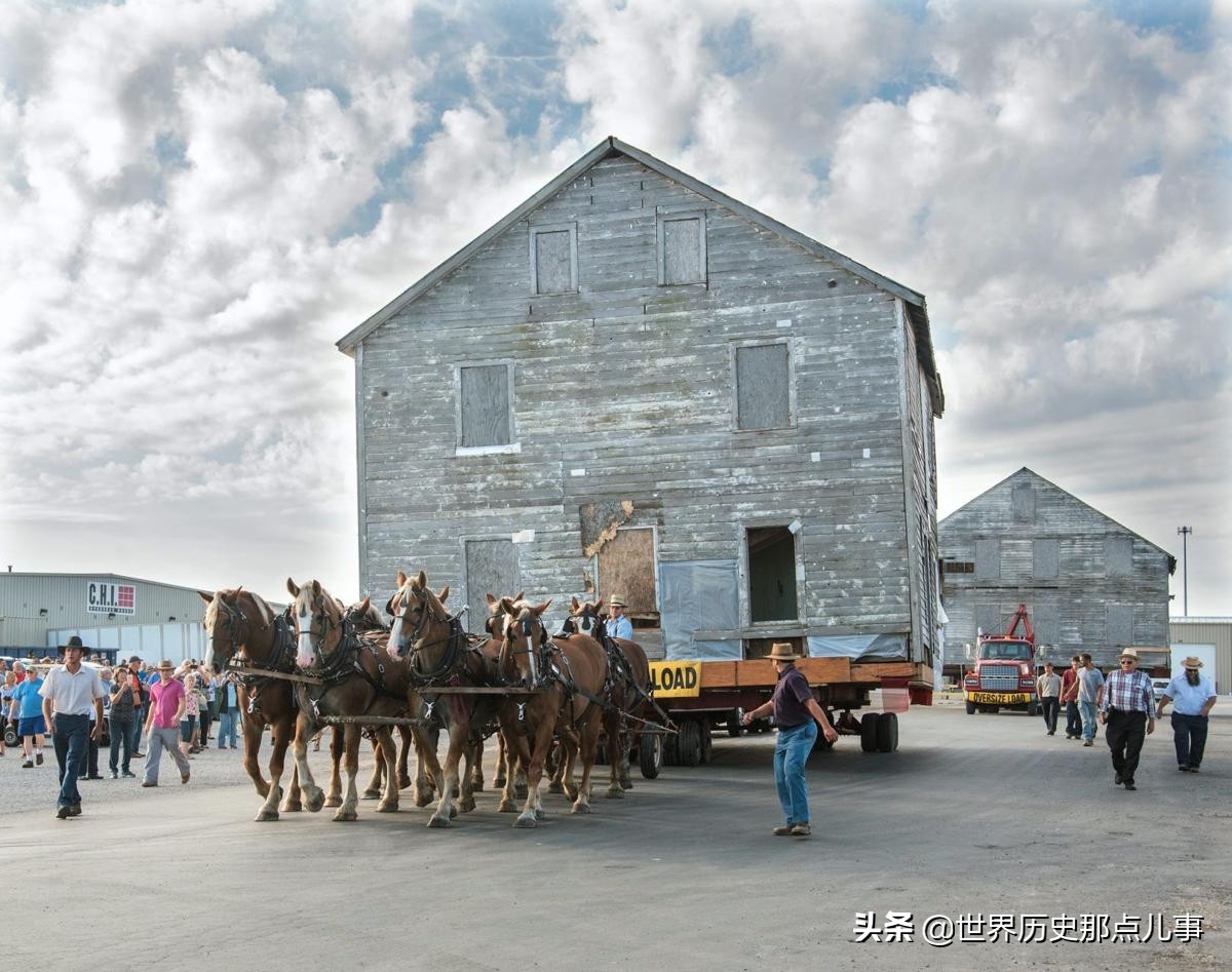 你见过搬家的，但你见过搬房子的吗？20世纪，美国人真就这么干了