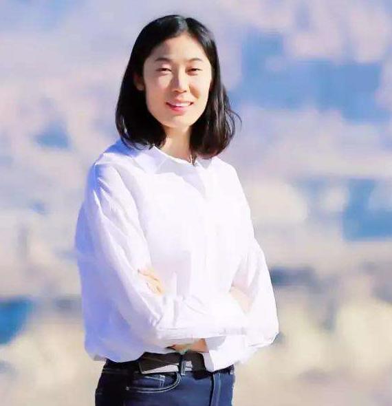 朱婷个人工资1个月多少,朱婷一年收入多少亿