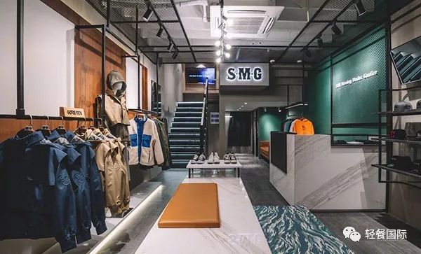 “行走的CD”JJ林俊杰来上海开咖啡店了，一杯咖啡被加价到80元