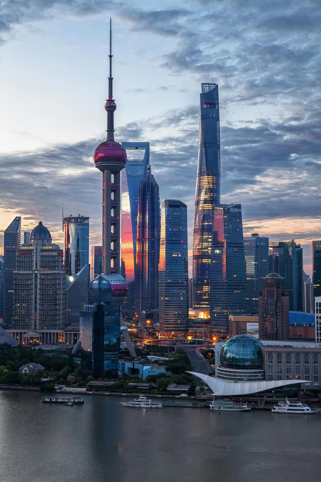 恒大足球场最新进展视频,恒大足球场建设航拍