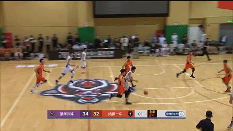 2米05内线,防守大闸生涯盖帽