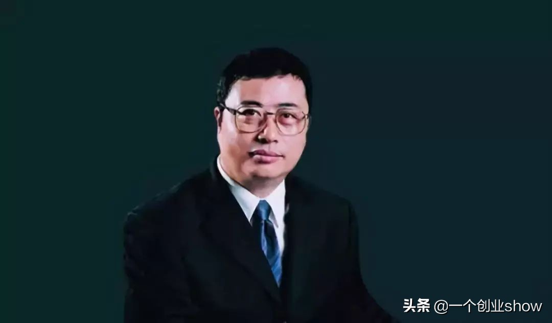 辞掉铁饭碗去经商，靠卖小小的瓜子却年赚10亿！还把公司做上市！