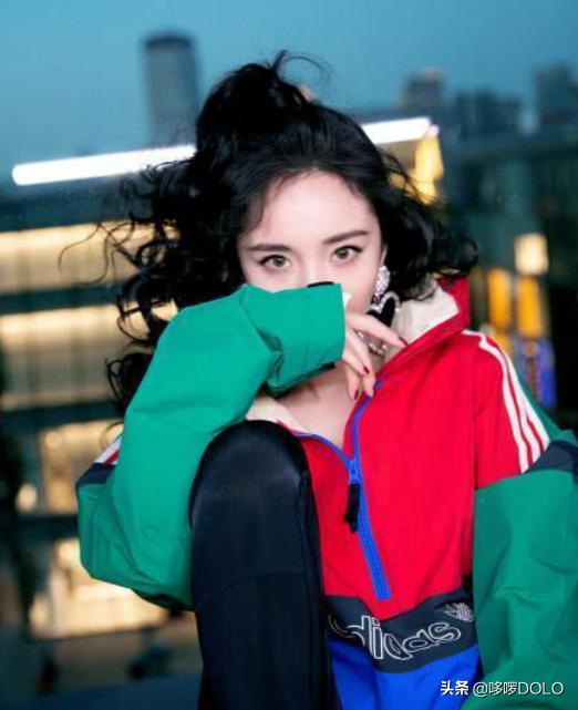 在DOLO美瞳第一天知道我为什么还没有男票?