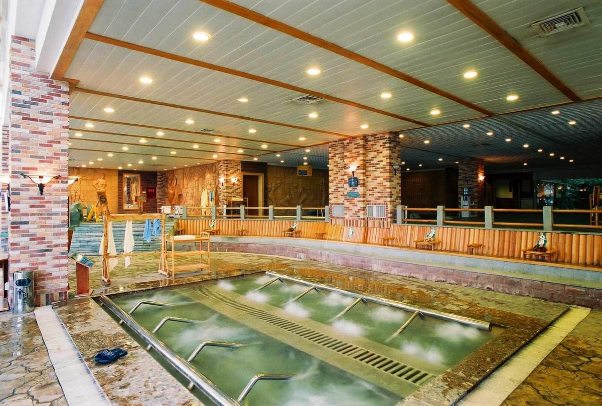 灵芝药浴,十几种药浴温泉