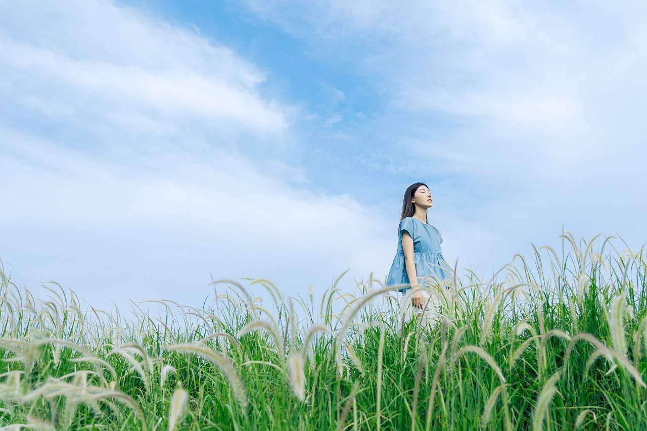 拍照紧张不自然怎么办,拍照不尴尬教程