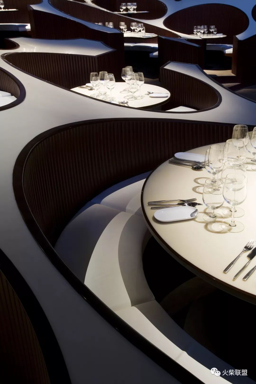 艺术创意餐厅设计图片,100种创意餐厅装修效果图