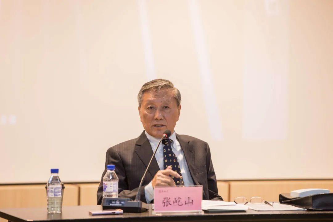 砥砺学者志 深植吉大情——吉林大学举行“理论思维讲习班”第二期开班仪式与首次授课