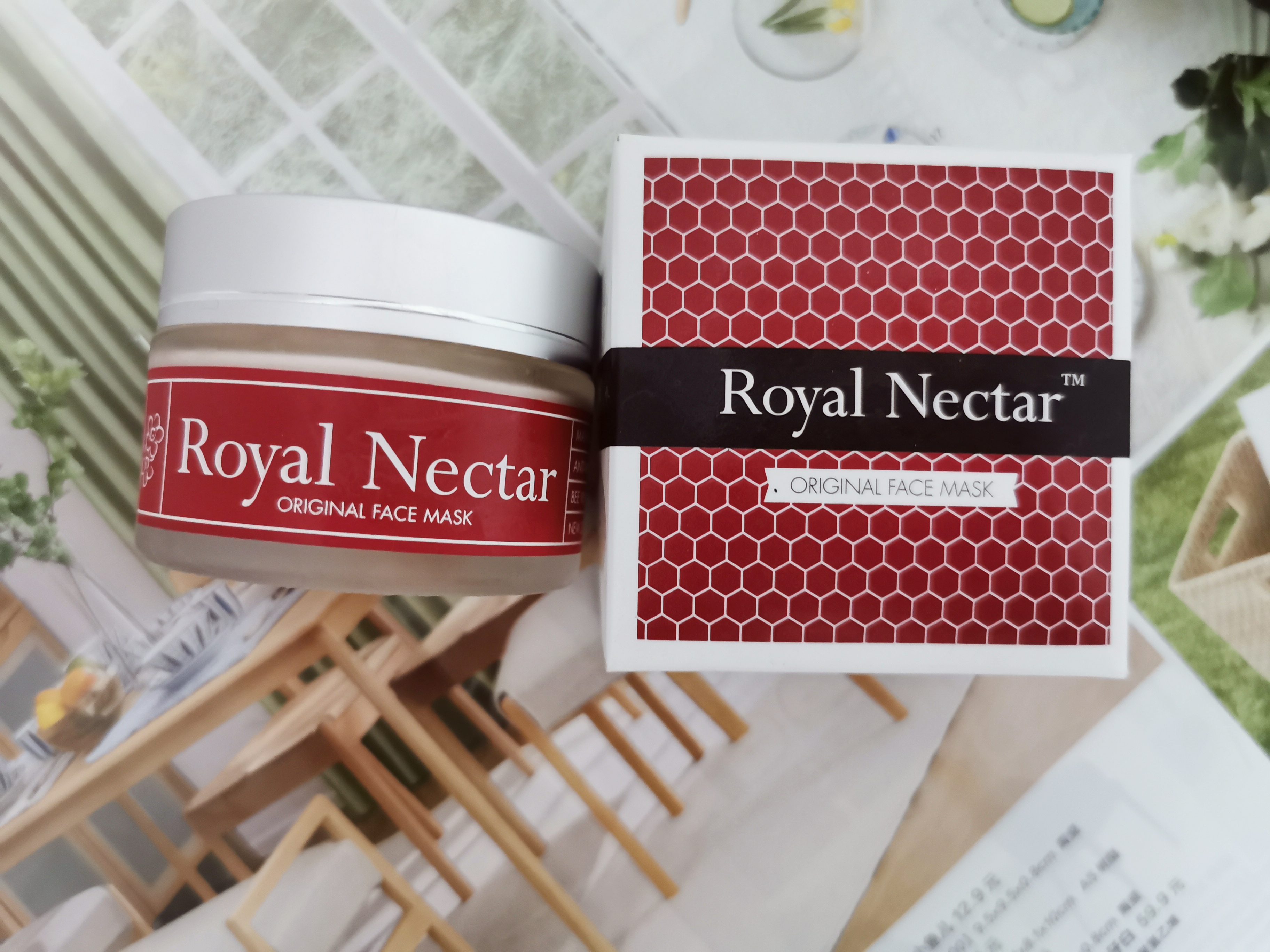 贝嫂修复面膜推荐,熬最晚的夜敷最贵的面膜朋友圈