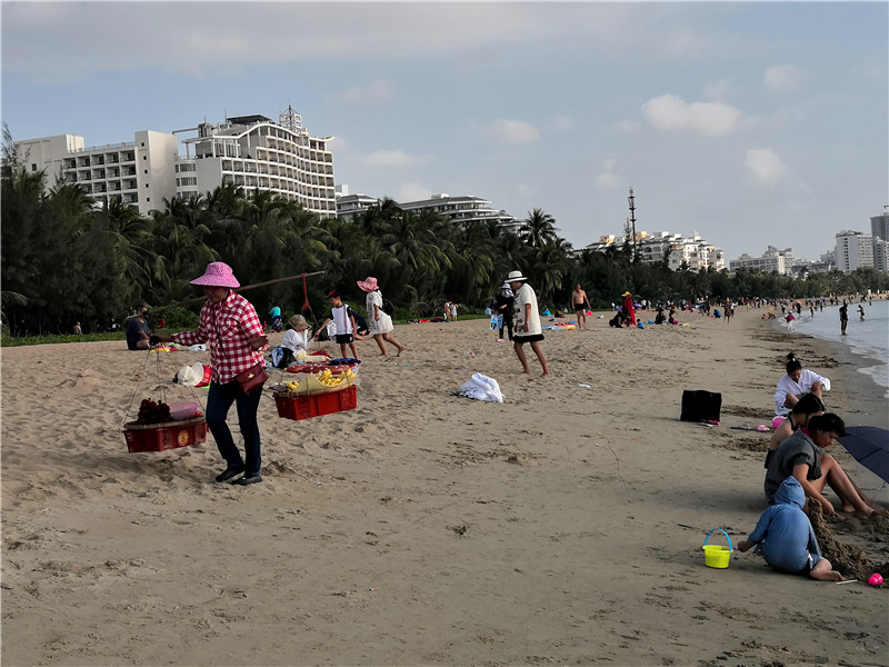 海南兰海美丽新海岸,海南8月风景