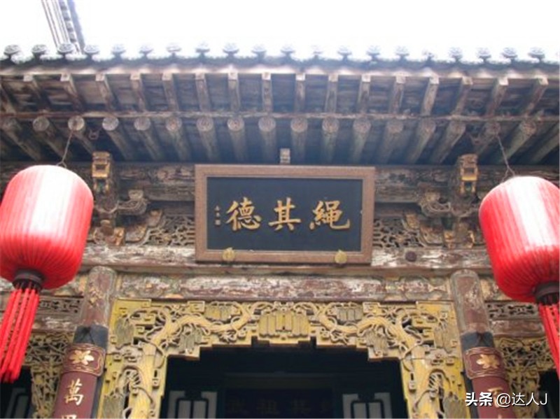 跟着小天才继续出门采购,跟着小天玩游戏