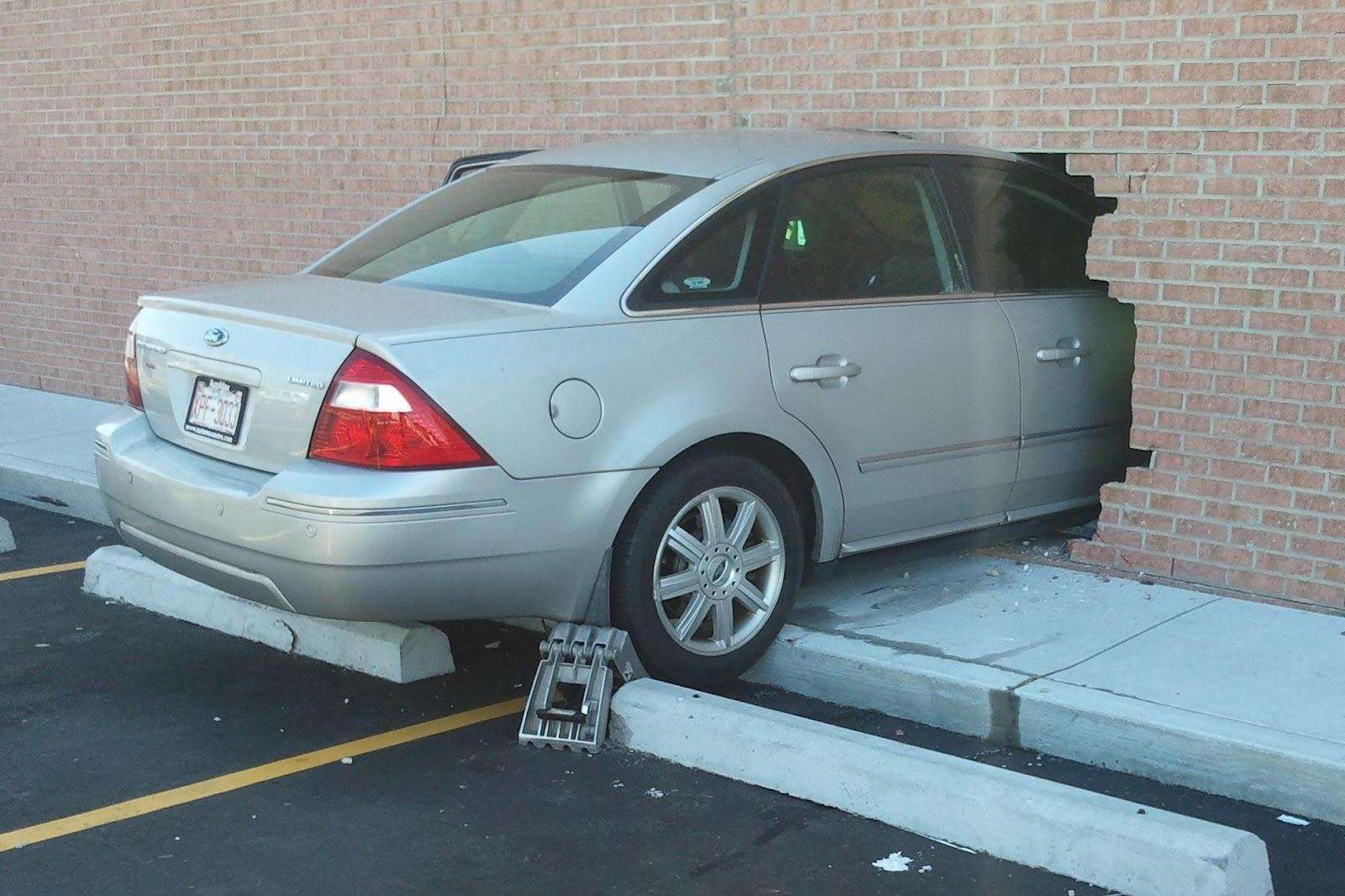 中场怎么转身,中场转身摆脱