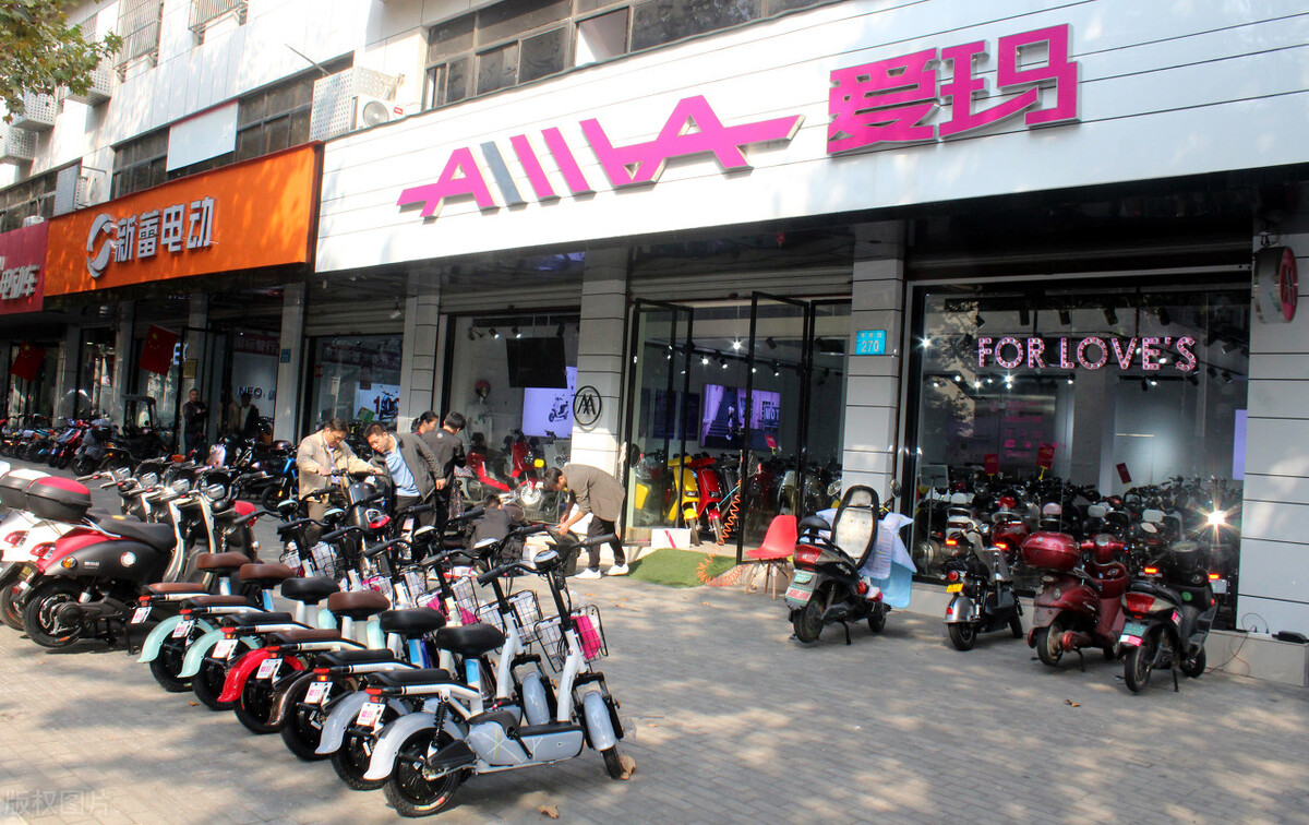 天能超威旭派哪个最好,天能超威旭派哪个电流大