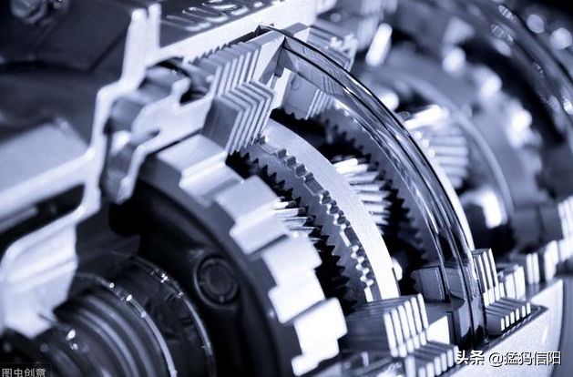 为什么工程师的工资好低,为什么制造业工人工资越来越低