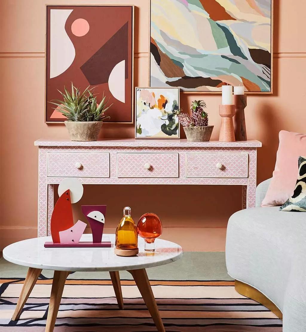 一家匠心别具的新潮家居买手店,她打造了一家美如画的家居买手店