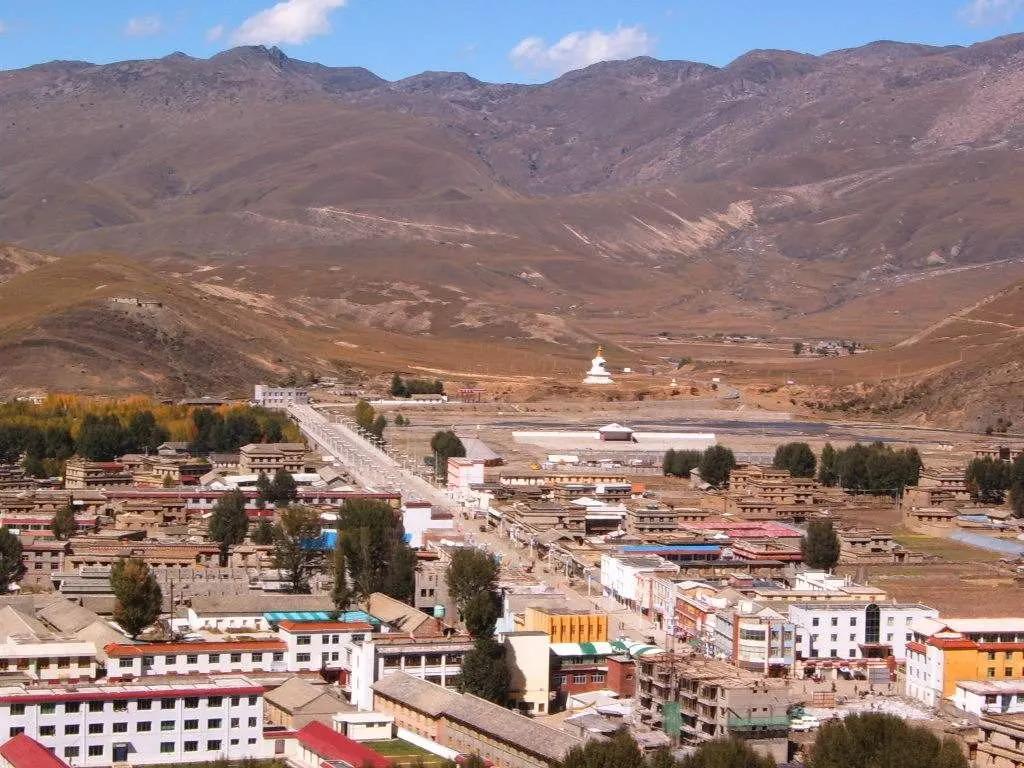 甘孜州蓝逸,蓝逸甘孜