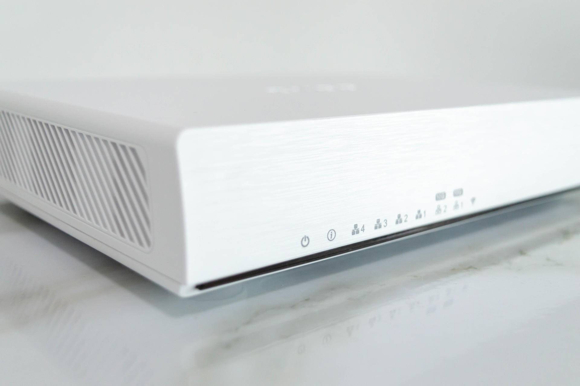 万兆网络交换机,万兆交换机千兆路由器