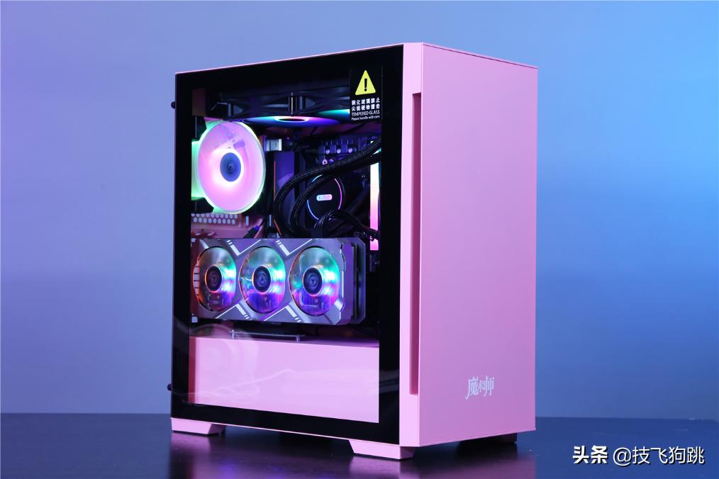 AMD入门顶配，技嘉A520M小雕主板配2060s显卡装机
