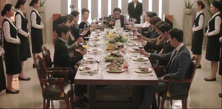 财阀控制中的韩娱圈，进行“黄色”交易，女星不堪*力暴**自杀身亡