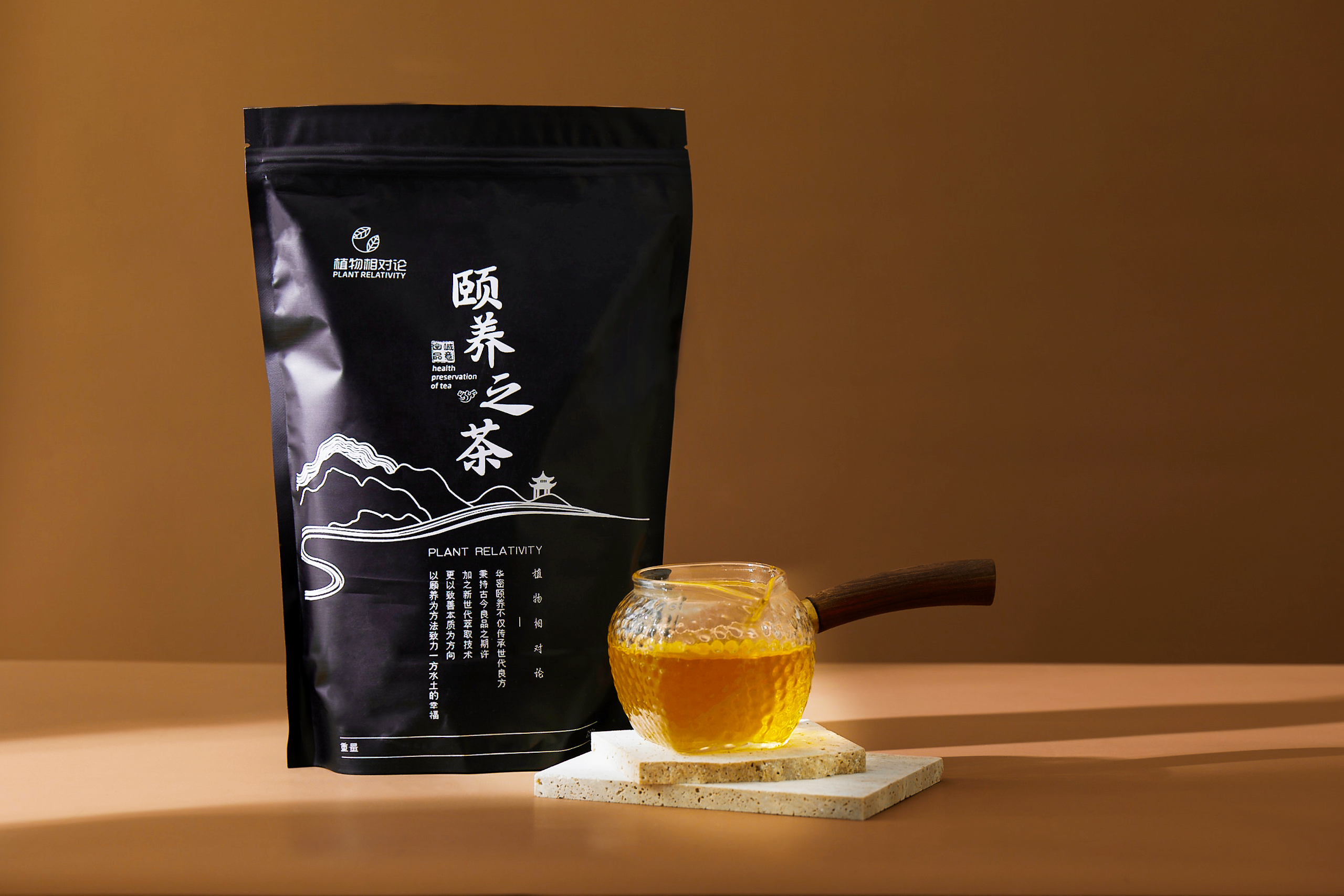 高血压老人体检应该检查哪些项目,我才25岁中度高血压要吃药吗