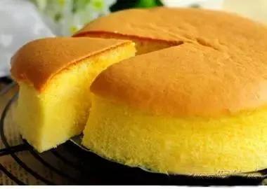 电饭锅有哪些功能和用途,电饭锅水多还是少会溢出来