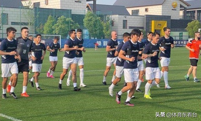 全国瞩目！19个月后再战关岛，李铁率队火力全开，CCTV5全程直播